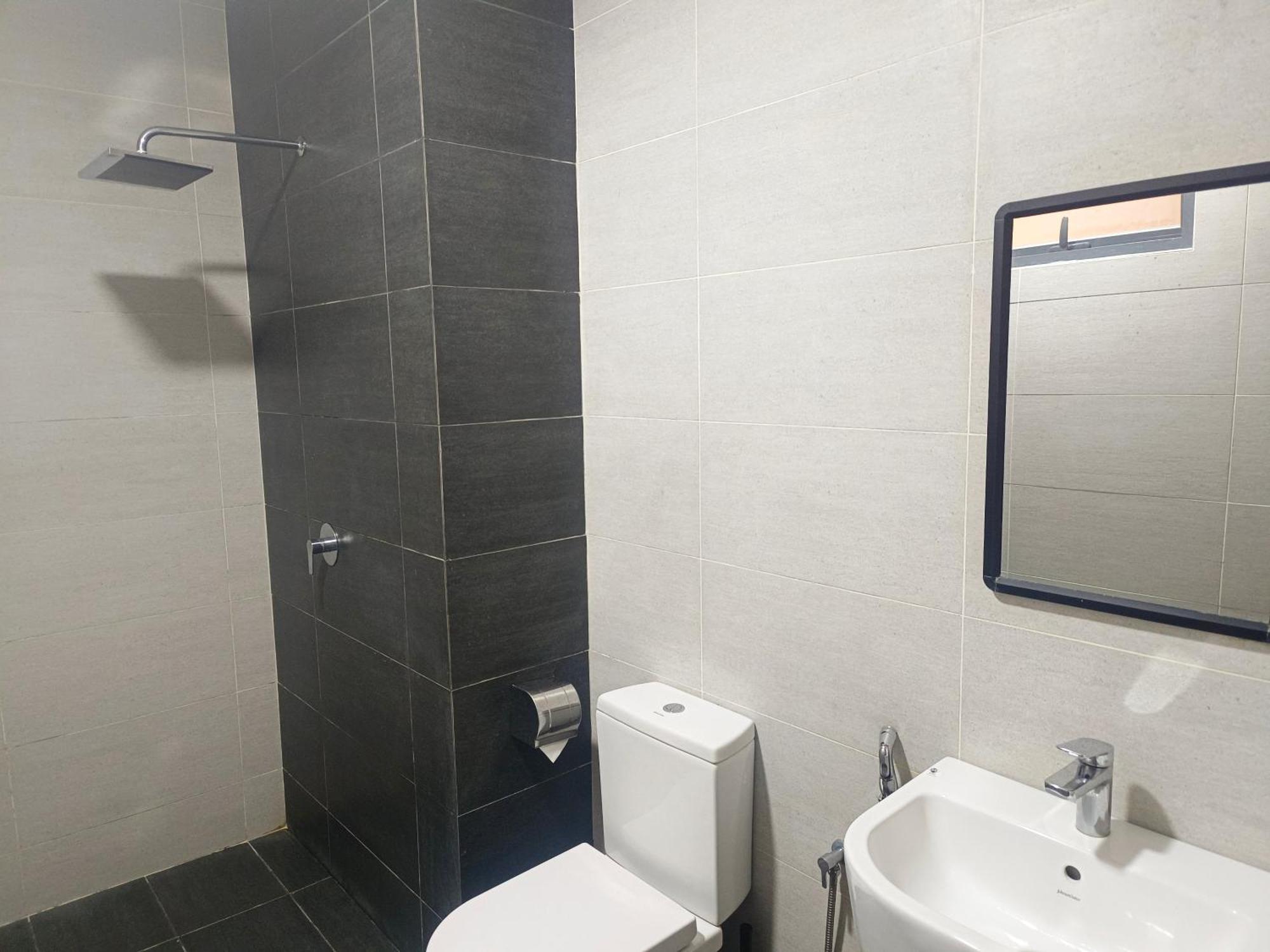 One Bedroom Troika Kota Bharu By Aghome, Modern Design Exterior photo