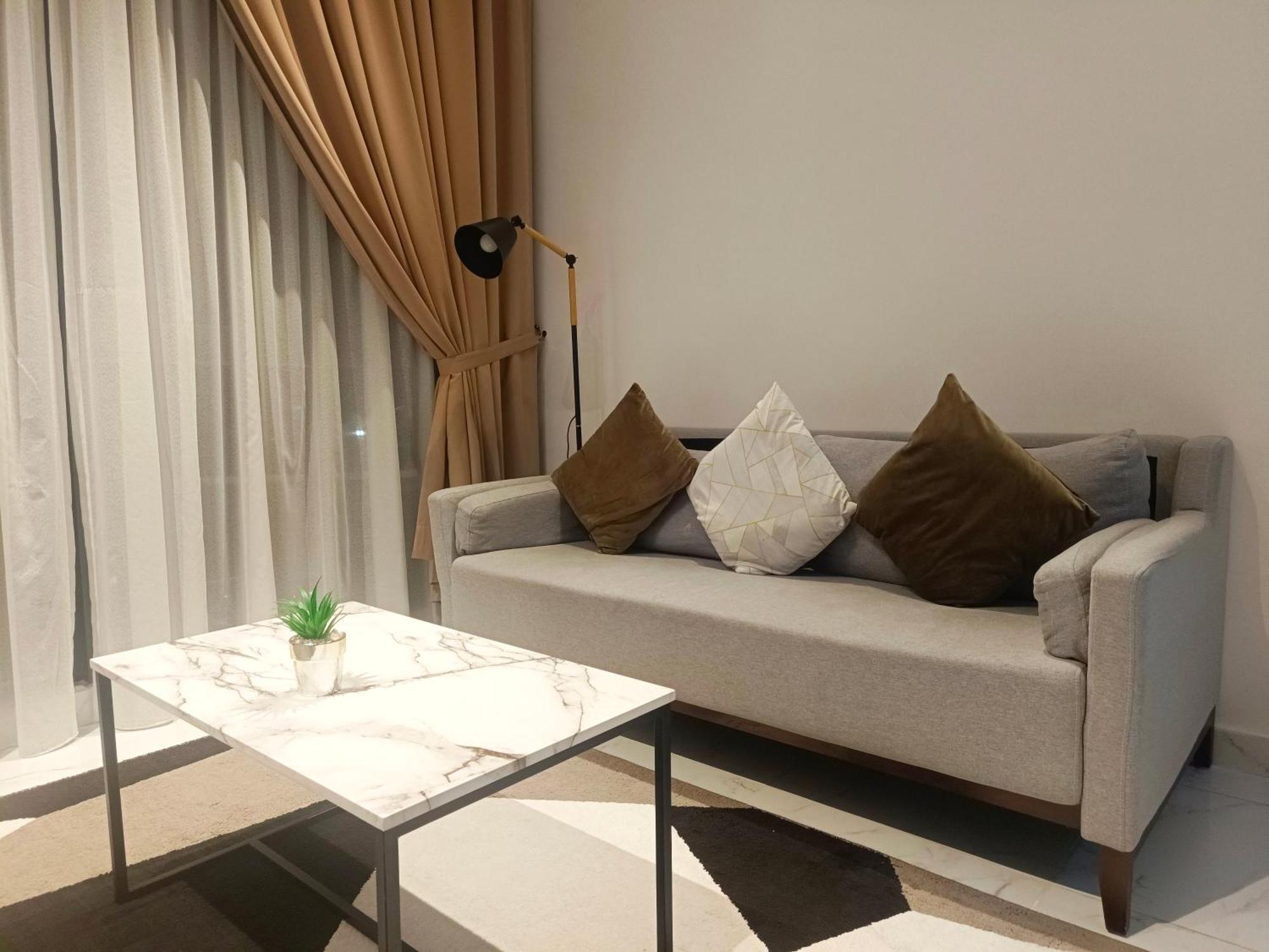 One Bedroom Troika Kota Bharu By Aghome, Modern Design Exterior photo