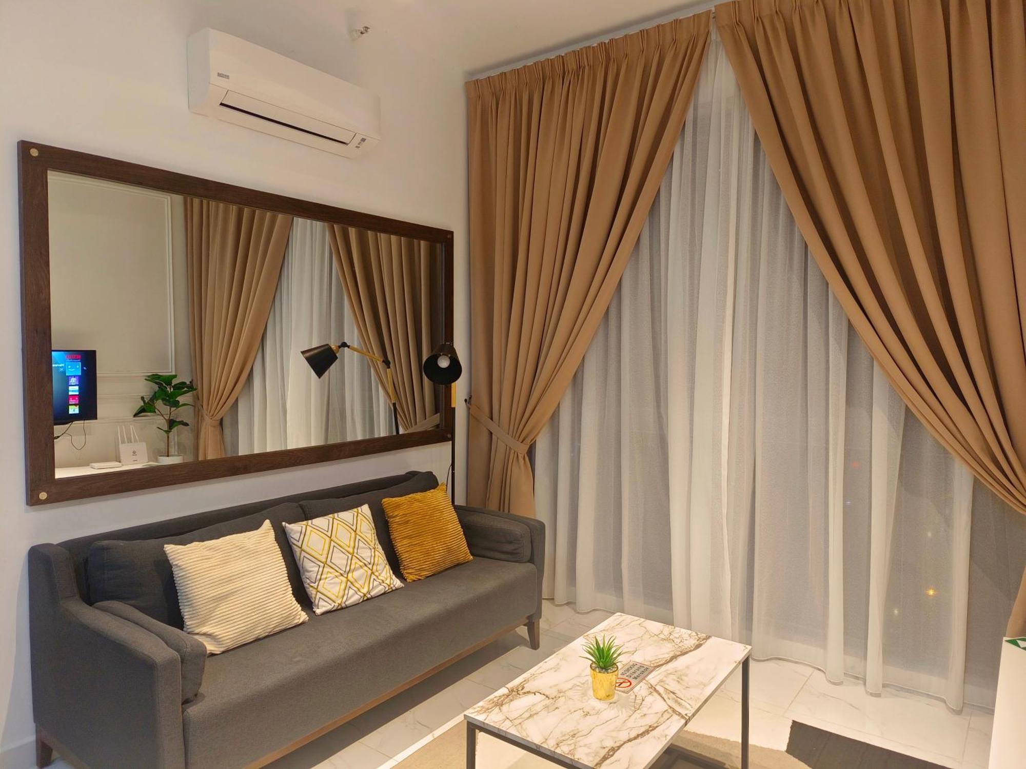 One Bedroom Troika Kota Bharu By Aghome, Modern Design Exterior photo