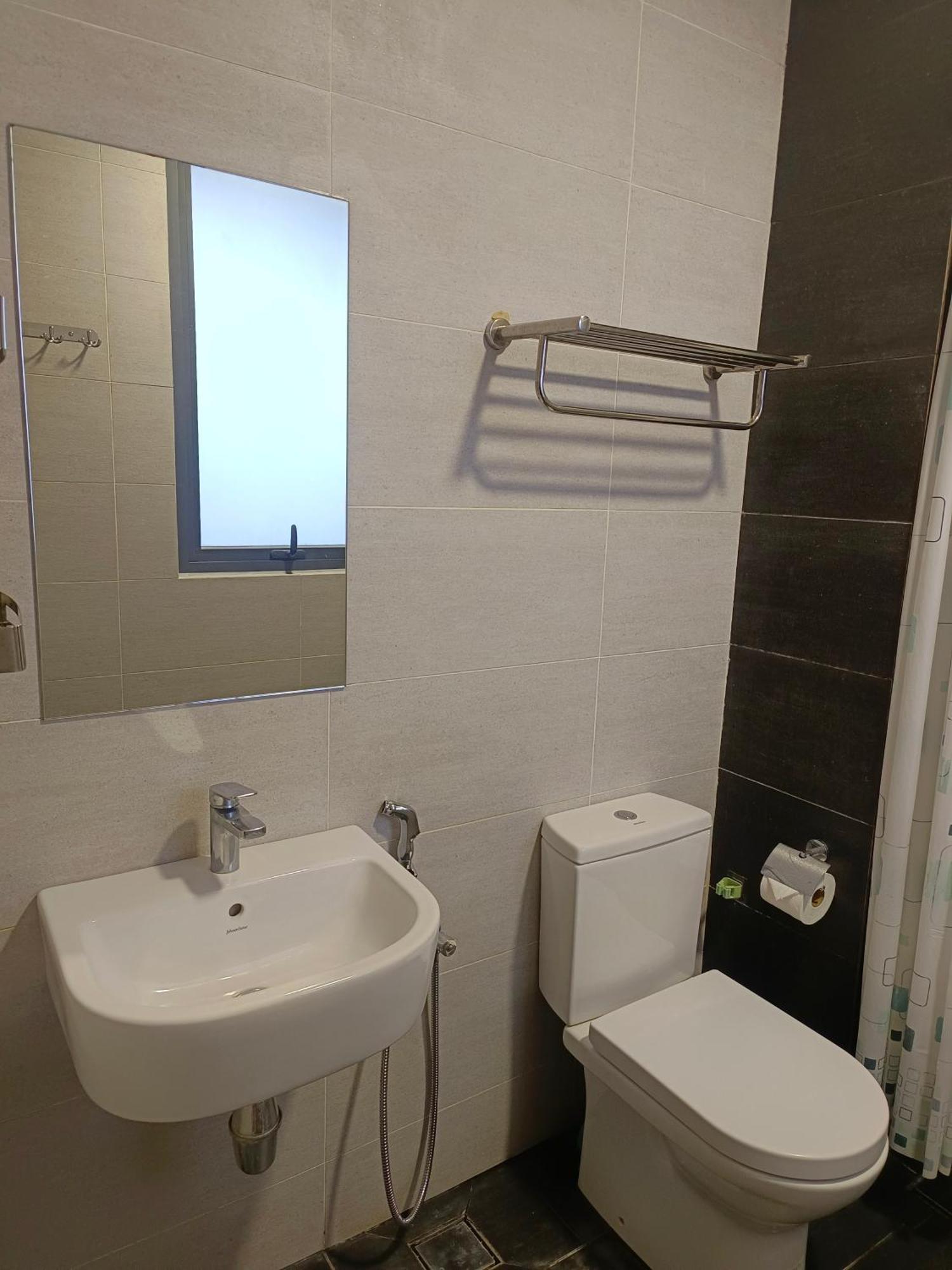 One Bedroom Troika Kota Bharu By Aghome, Modern Design Exterior photo